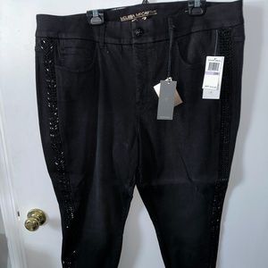 Plus size Seven for all mankind Melissa McCarthy jeans Black studded